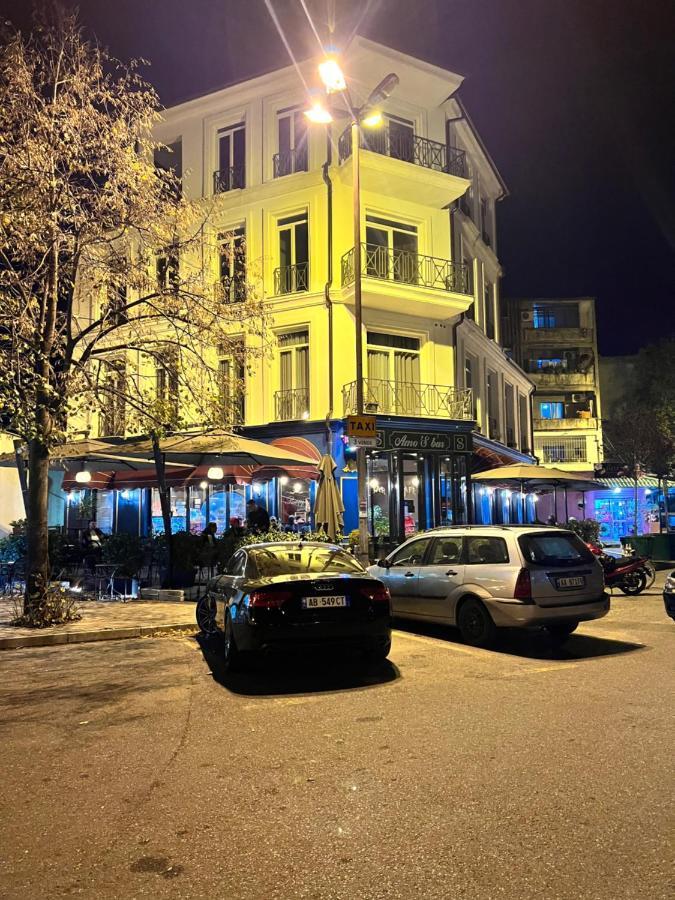 Amo'S Hotel Shkoder Exterior photo