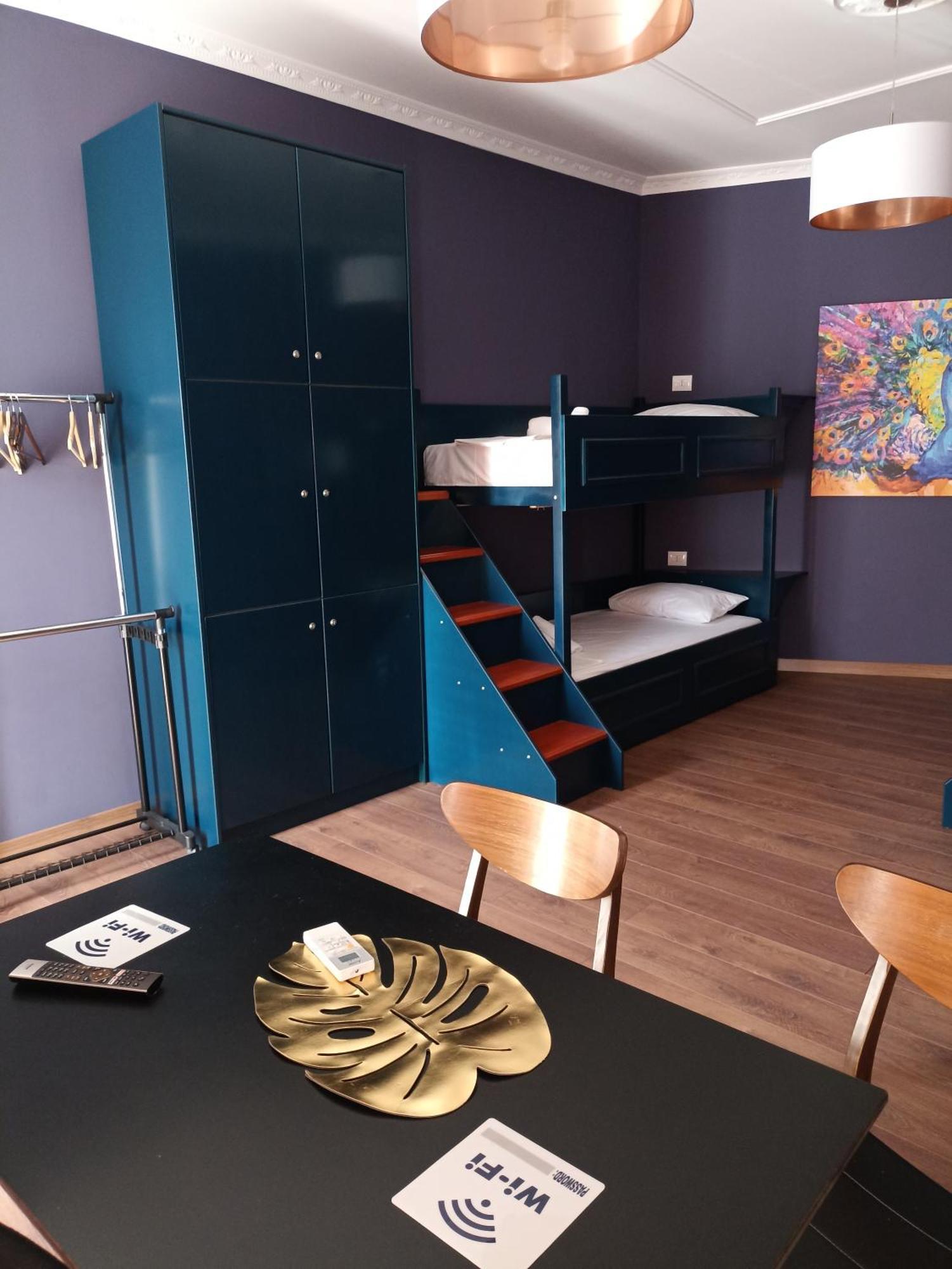 Amo'S Hotel Shkoder Exterior photo